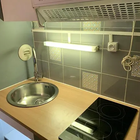 Superbe T1 Bis Proche Du Centre Et * La Rochelle (Charente-Maritime)